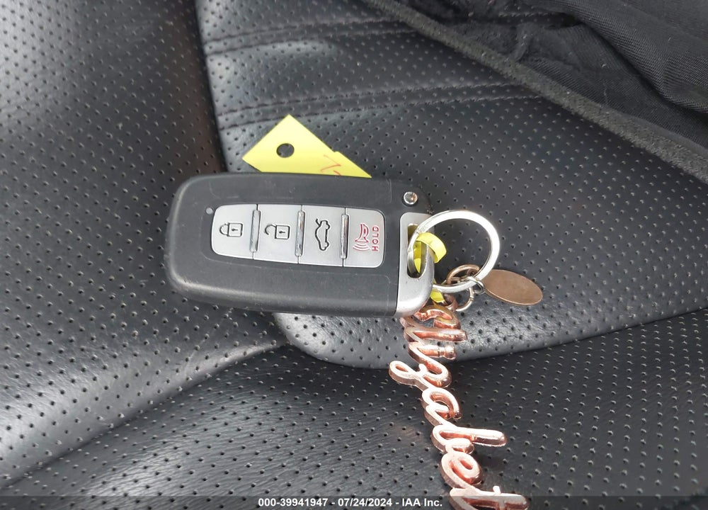 2011 KIA SPORTAGE EX VIN: KNDPCCA22B7091144