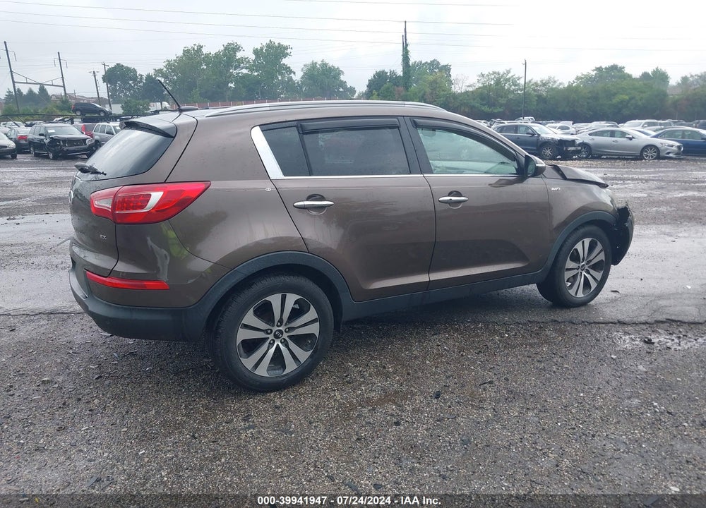 2011 KIA SPORTAGE EX VIN: KNDPCCA22B7091144