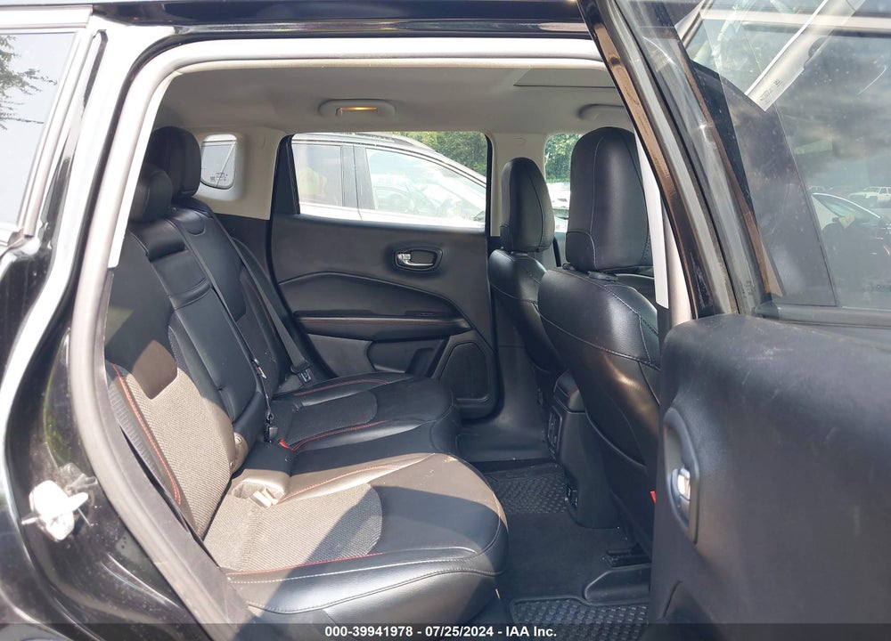 2019 JEEP COMPASS TRAILHAWK 4X4 VIN: 3C4NJDDB1KT647700
