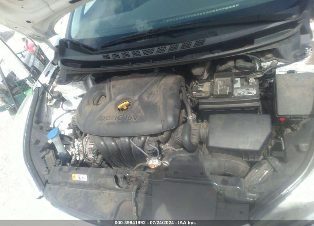 2016 HYUNDAI ELANTRA SE VIN: 5NPDH4AE9GH754488