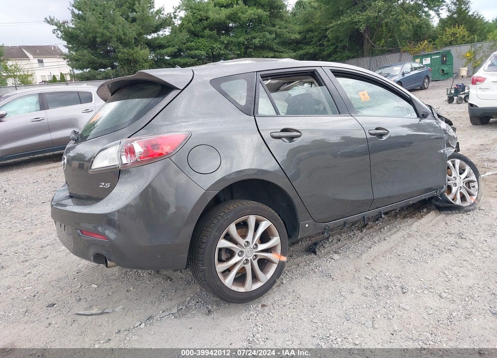 2010 MAZDA 3 S SPORT VIN: JM1BL1H63A1179080