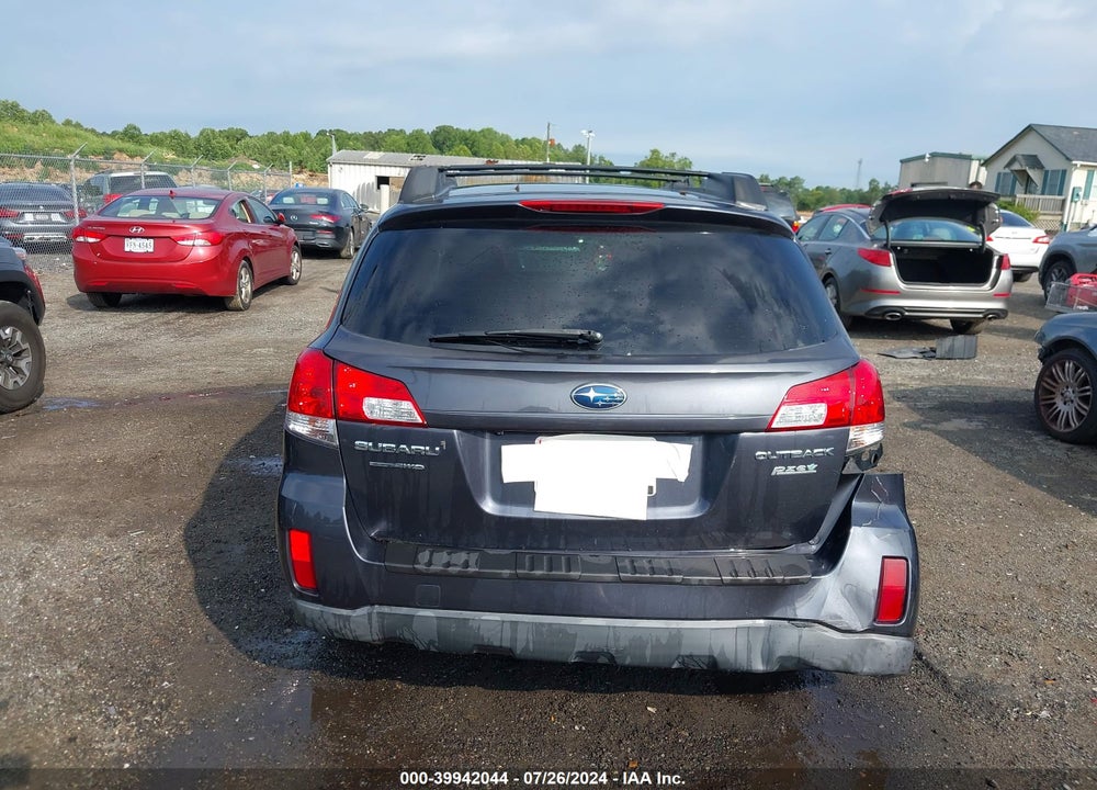2011 SUBARU OUTBACK 2.5I PREMIUM VIN: 4S4BRBGC8B3386383