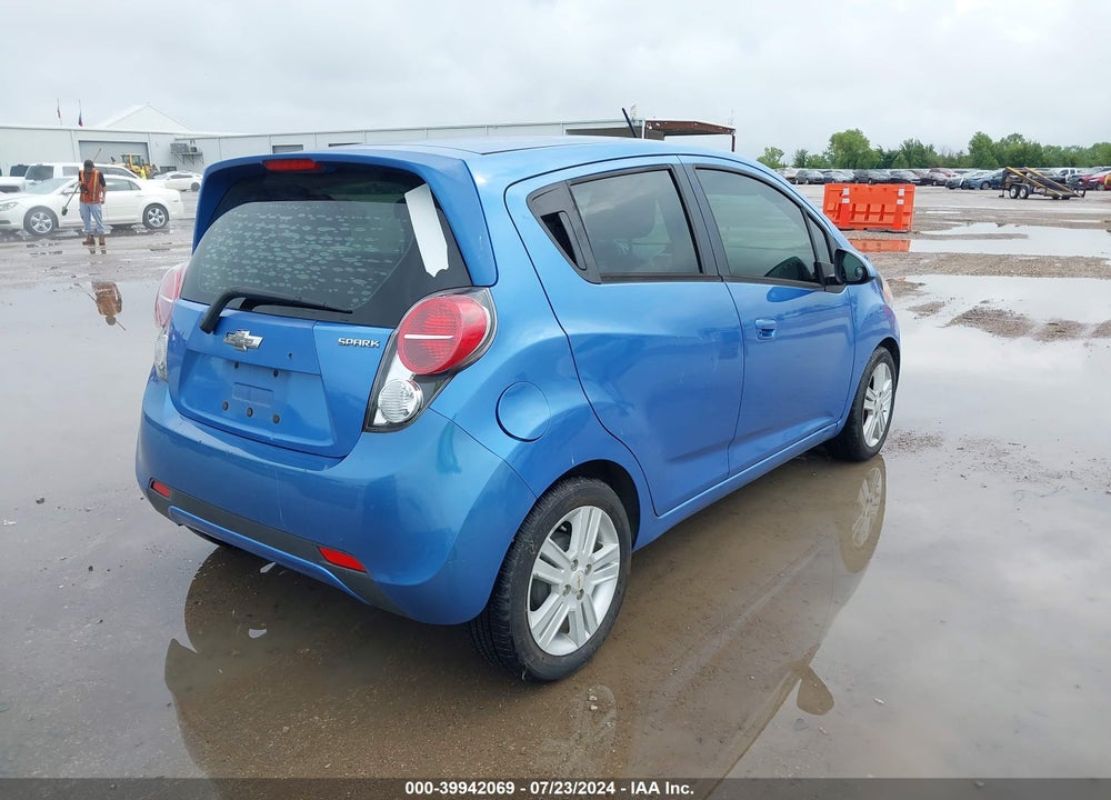 2014 CHEVROLET SPARK 1LT AUTO VIN: KL8CD6S90EC437026
