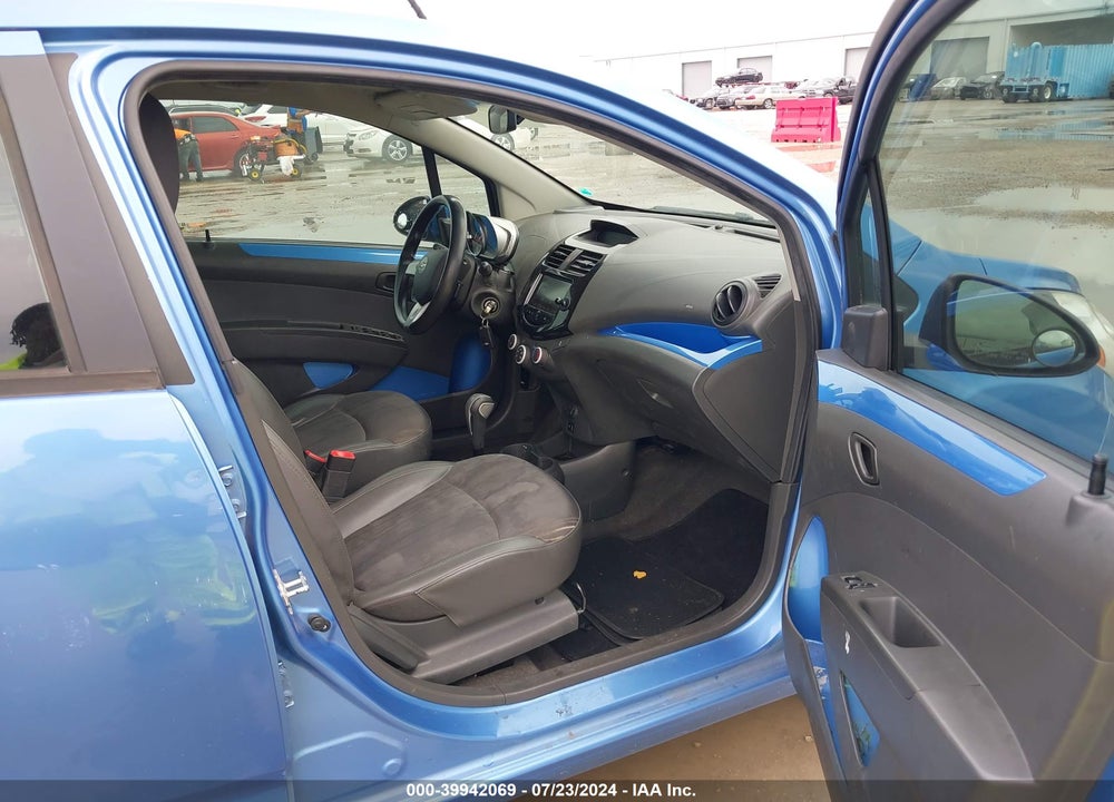 2014 CHEVROLET SPARK 1LT AUTO VIN: KL8CD6S90EC437026