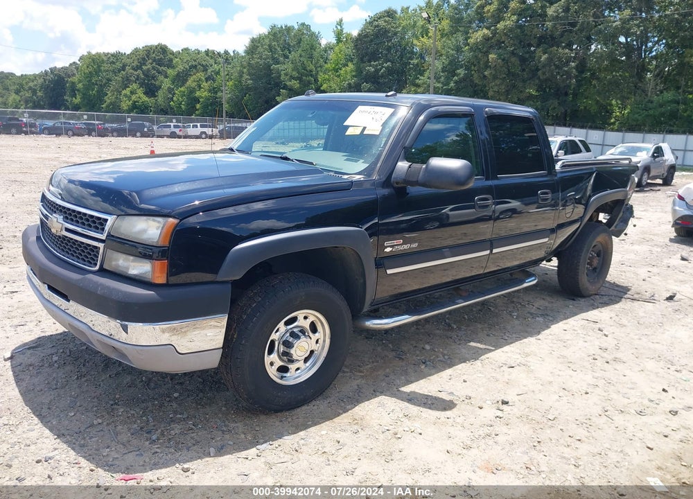 2005 CHEVROLET SILVERADO 2500HD LT VIN: 1GCHK23245F832385