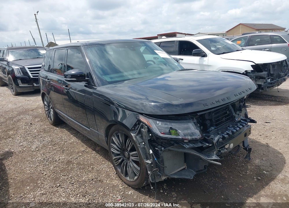 2020 LAND ROVER RANGE ROVER P525 HSE VIN: SALGS2SE3LA570806