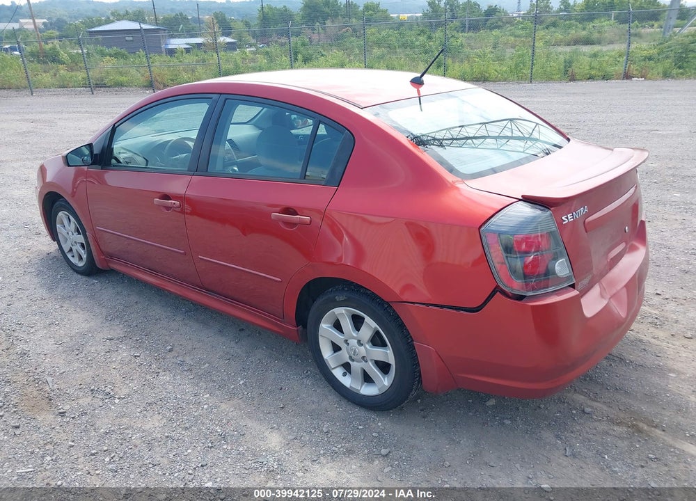 2011 NISSAN SENTRA 2.0SR VIN: 3N1AB6AP4BL678420