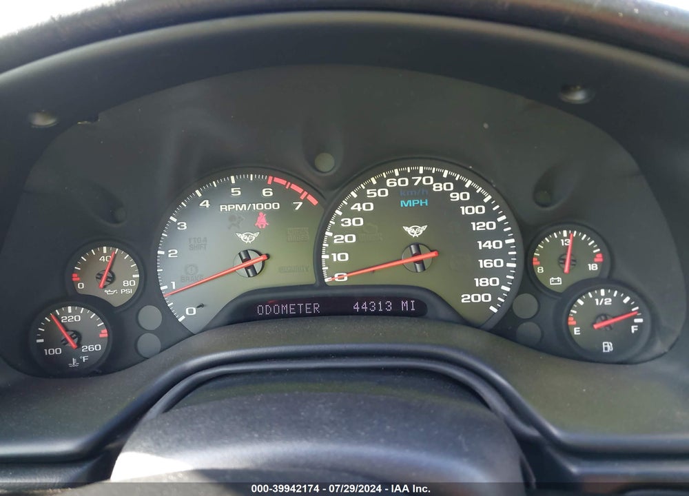 2002 CHEVROLET CORVETTE VIN: 1G1YY22G325120570