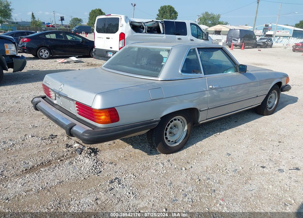 1984 MERCEDES-BENZ 380 SL VIN: WDBBA45A0EA006315