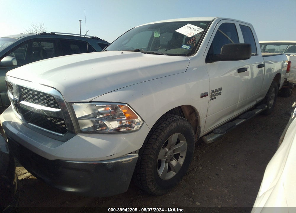 2019 RAM 1500 CLASSIC TRADESMAN QUAD CAB 4X2 6'4 BOX VIN: 1C6RR6FT5KS747495