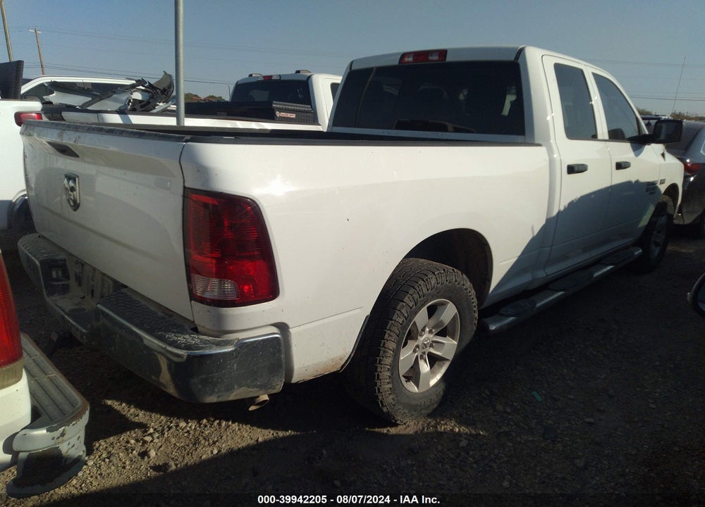 2019 RAM 1500 CLASSIC TRADESMAN QUAD CAB 4X2 6'4 BOX VIN: 1C6RR6FT5KS747495