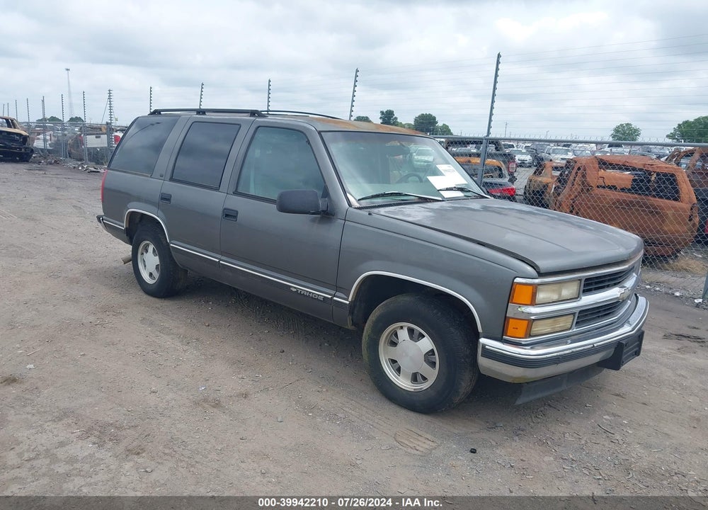 1999 CHEVROLET TAHOE LT VIN: 1GNEC13R9XJ400521