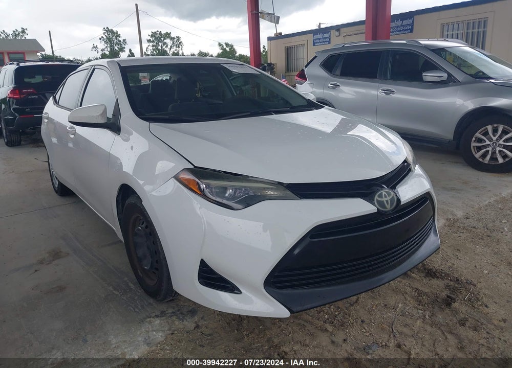 2017 TOYOTA COROLLA L VIN: 5YFBURHE6HP672373