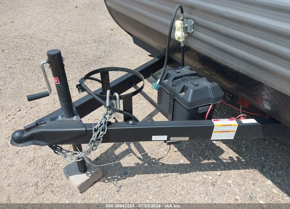 2022 COLEMAN BUMPER PULL 20' VIN: 4YDTCMG16NJ942059