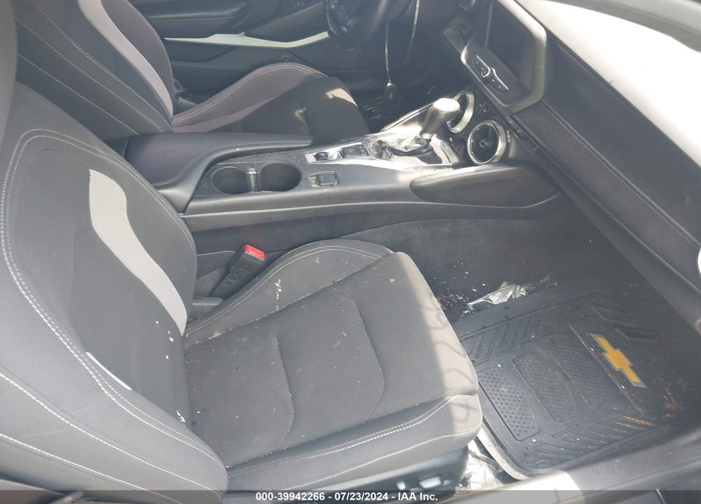 2020 CHEVROLET CAMARO RWD 1LT VIN: 1G1FB1RS8L0105218