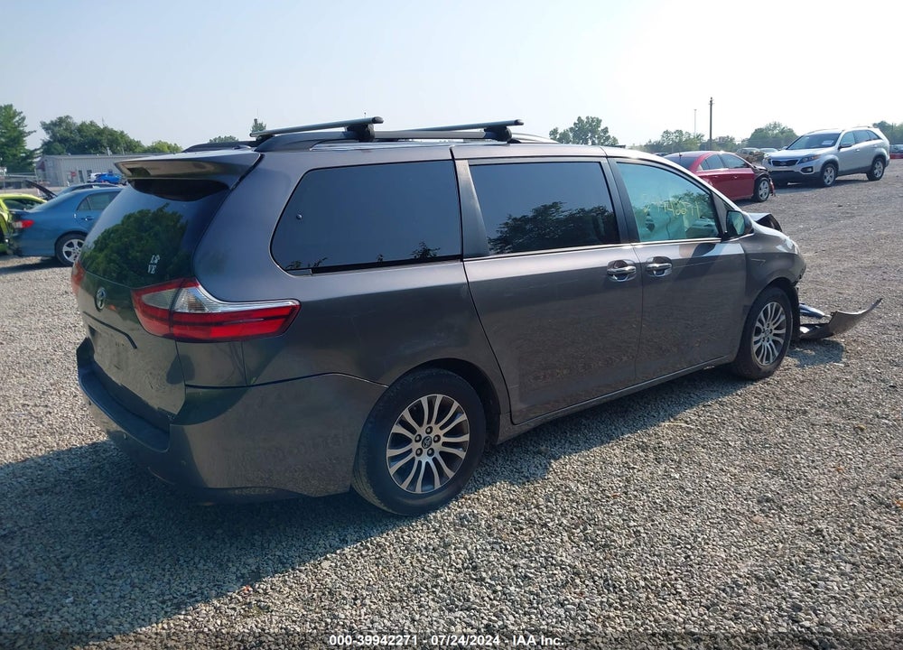 2016 TOYOTA SIENNA XLE 8 PASSENGER VIN: 5TDYK3DC4GS715714
