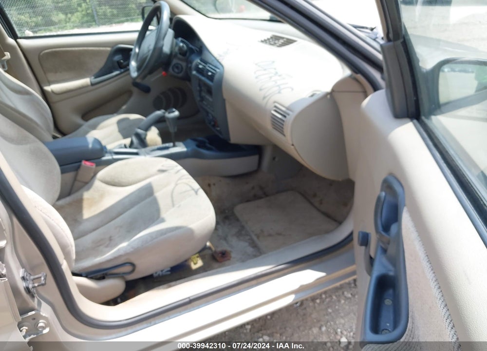 2001 CHEVROLET CAVALIER LS VIN: 1G1JF524017262635