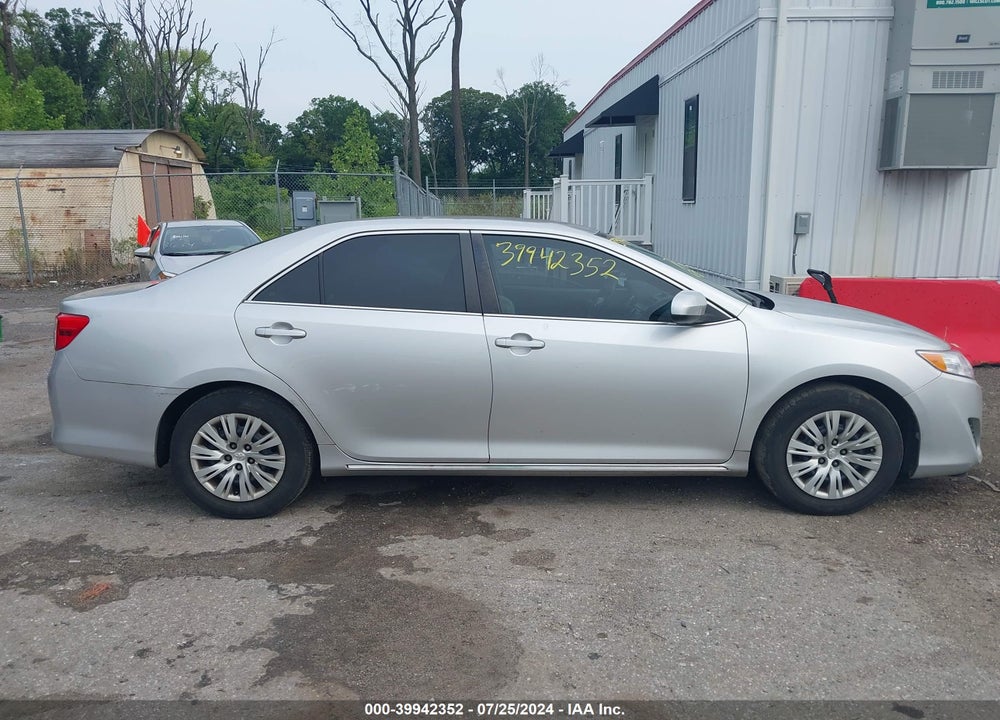 2014 TOYOTA CAMRY LE VIN: 4T4BF1FK4ER372836