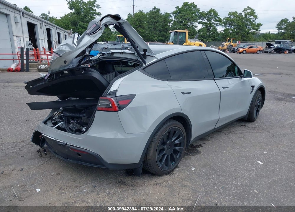 2021 TESLA MODEL Y LONG RANGE DUAL MOTOR ALL-WHEEL DRIVE VIN: 5YJYGAEE2MF245947