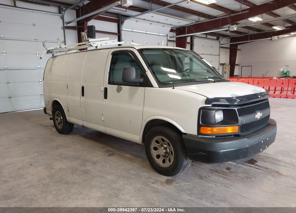 2011 CHEVROLET EXPRESS 1500 WORK VAN VIN: 1GCSGAFXXB1189087