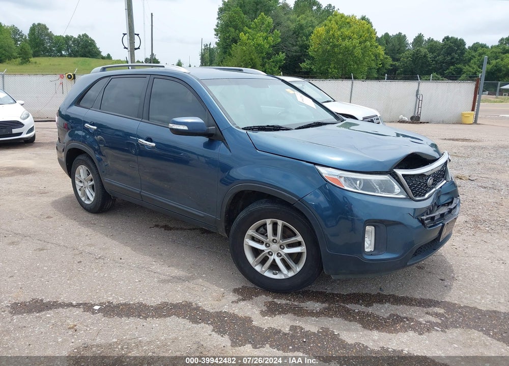 2014 KIA SORENTO LX VIN: 5XYKT4A60EG501594