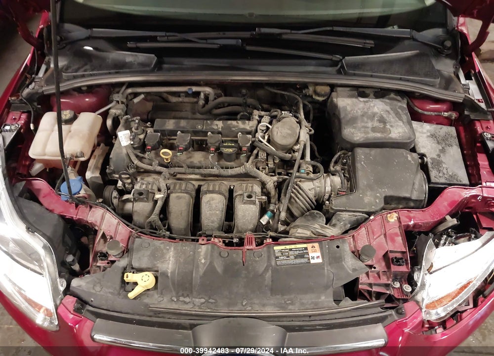 2014 FORD FOCUS SE VIN: 1FADP3F27EL230072