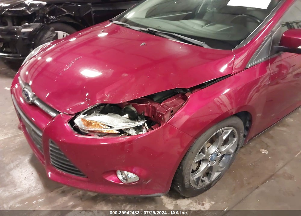 2014 FORD FOCUS SE VIN: 1FADP3F27EL230072