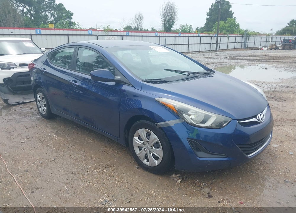 2016 HYUNDAI ELANTRA SE VIN: 5NPDH4AE0GH687408