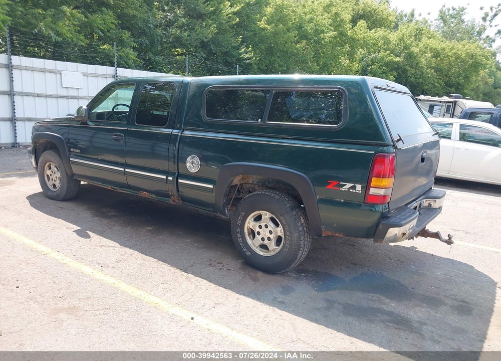 2001 CHEVROLET SILVERADO 1500 LS VIN: 1GCEK19T21E180718