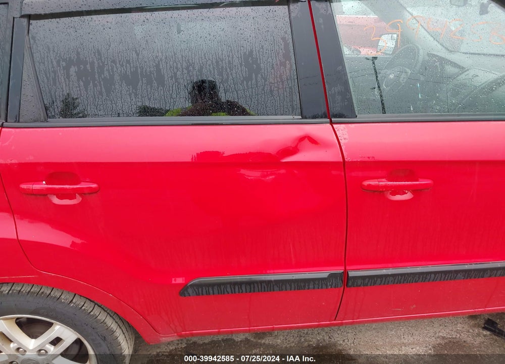 2011 KIA SOUL VIN: KNDJT2A20B7298843