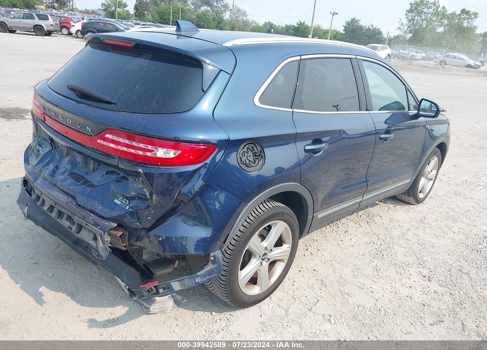 2016 LINCOLN MKC PREMIER VIN: 5LMCJ1C90GUJ30611