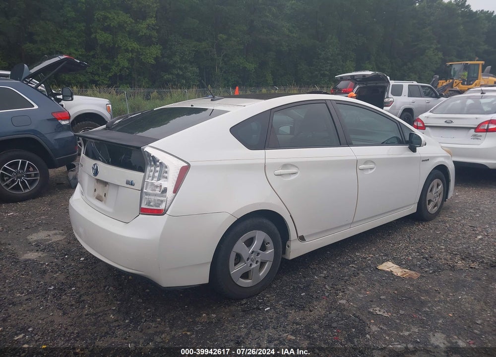2011 TOYOTA PRIUS THREE VIN: JTDKN3DU5B0287086