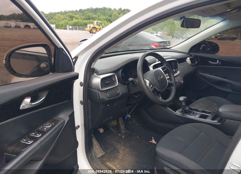 2020 KIA SORENTO 3.3L LX VIN: 5XYPG4A5XLG613804