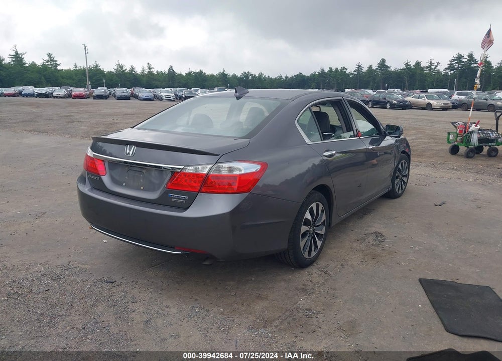 2015 HONDA ACCORD HYBRID TOURING VIN: 1HGCR6F74FA005586