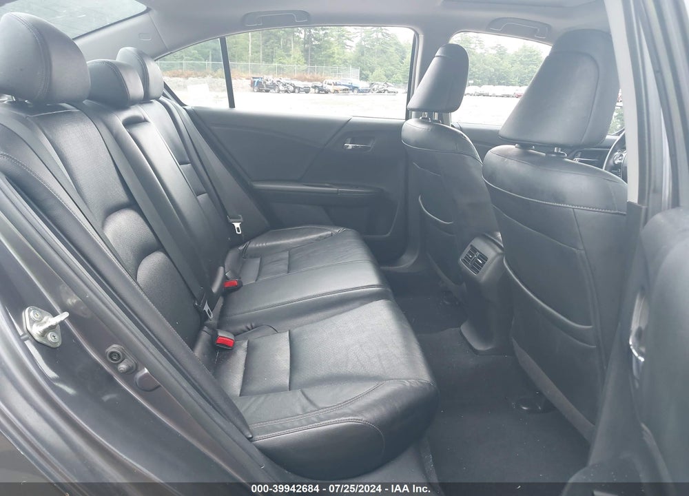2015 HONDA ACCORD HYBRID TOURING VIN: 1HGCR6F74FA005586