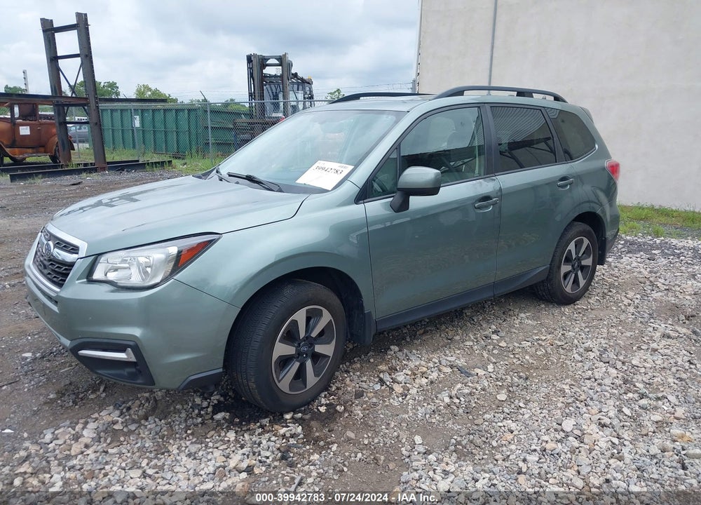 2017 SUBARU FORESTER VIN: JF2SJAEC8HH415225