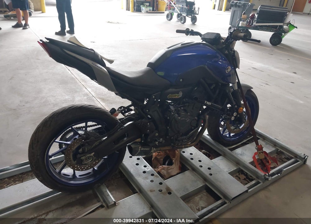 2021 YAMAHA MT07 VIN: JYARM32E5MA002568