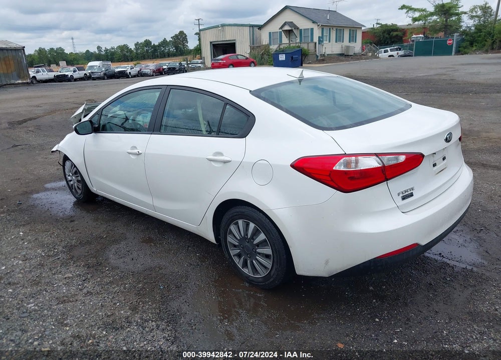 2015 KIA FORTE LX VIN: KNAFX4A69F5289789