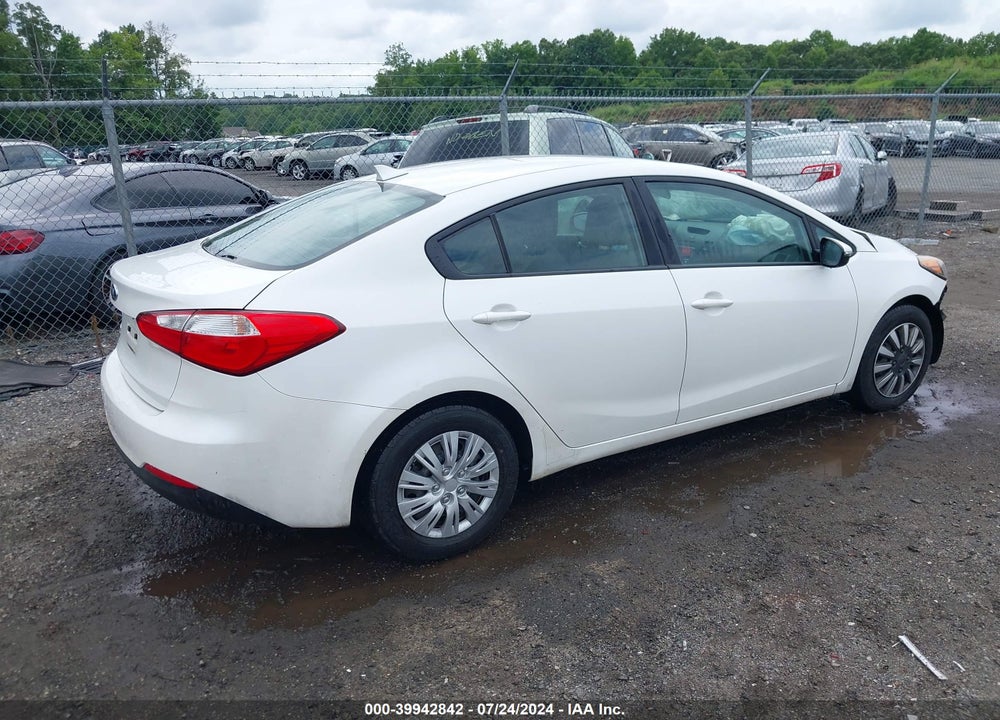 2015 KIA FORTE LX VIN: KNAFX4A69F5289789