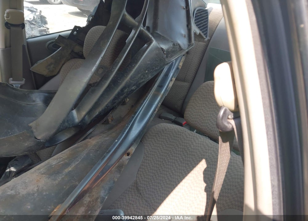 2004 PONTIAC GRAND AM VIN: 1G2NF52E44M685648