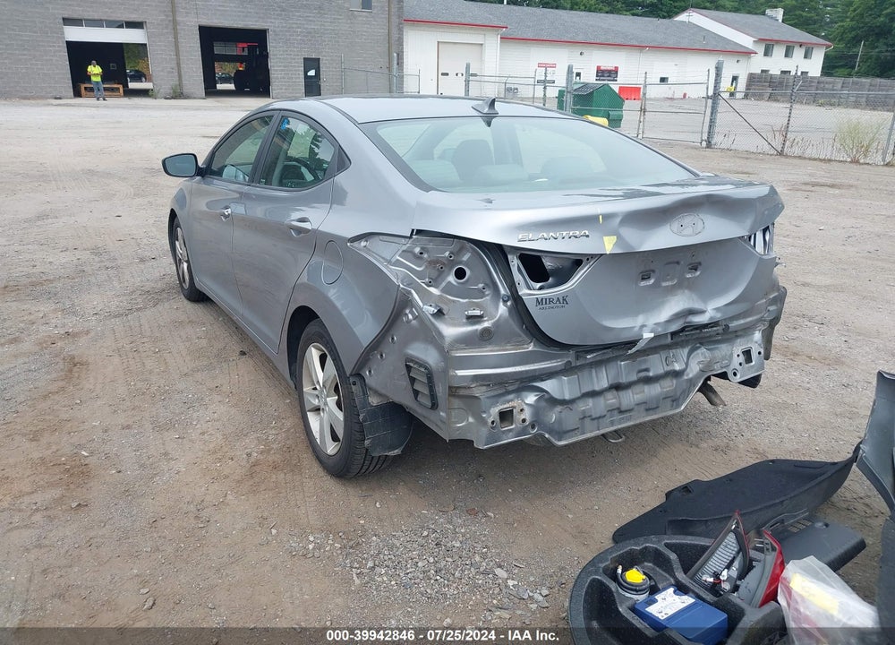 2013 HYUNDAI ELANTRA GLS VIN: KMHDH4AE9DU721259