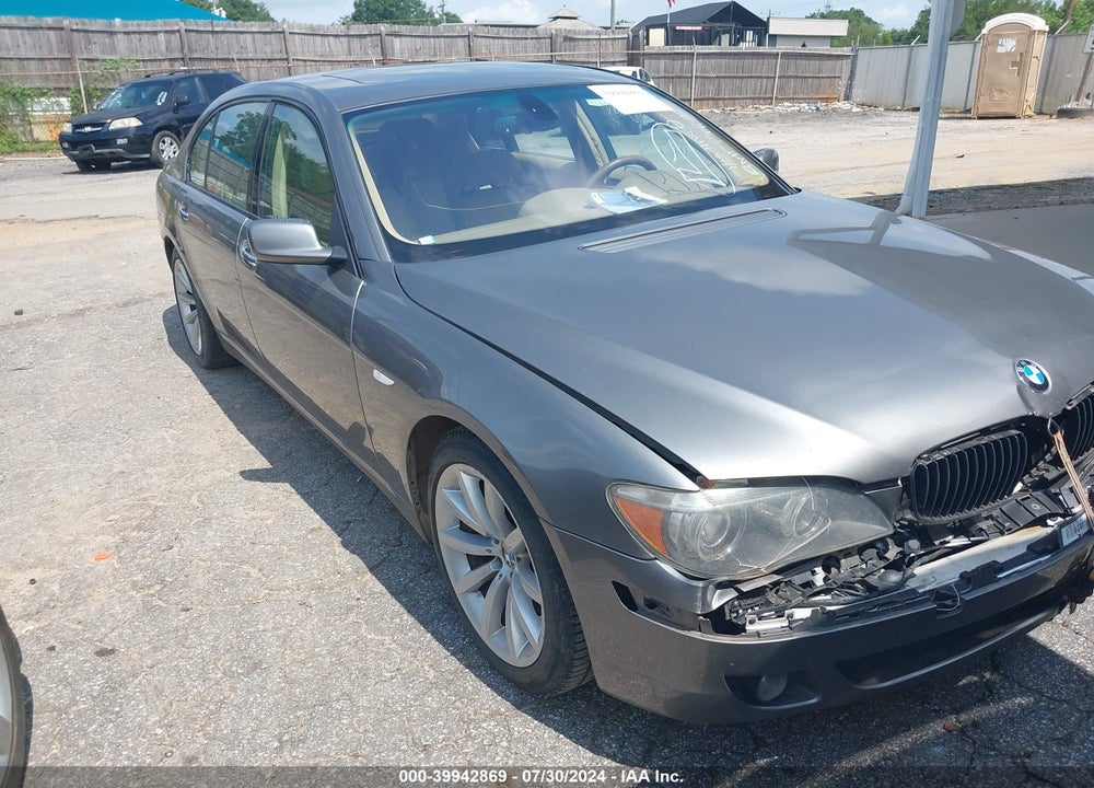 2007 BMW 750LI VIN: WBAHN83587DT74141