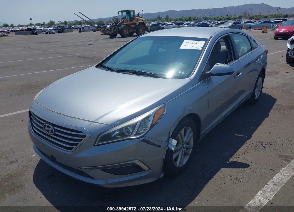 2015 HYUNDAI SONATA SE VIN: 5NPE24AFXFH194798