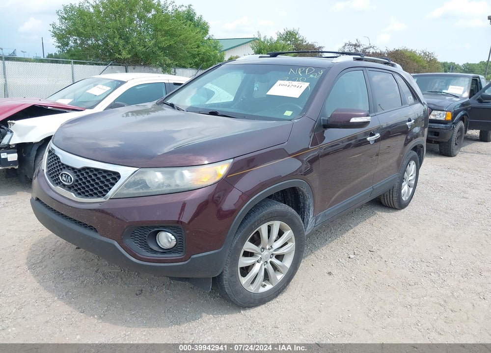 2011 KIA SORENTO EX VIN: 5XYKU4A19BG120579