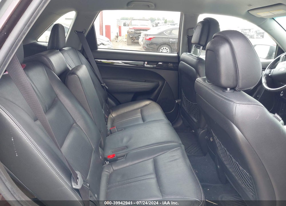 2011 KIA SORENTO EX VIN: 5XYKU4A19BG120579