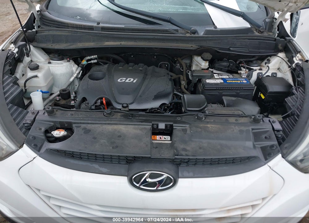 2014 HYUNDAI TUCSON SE VIN: KM8JU3AG4EU915855