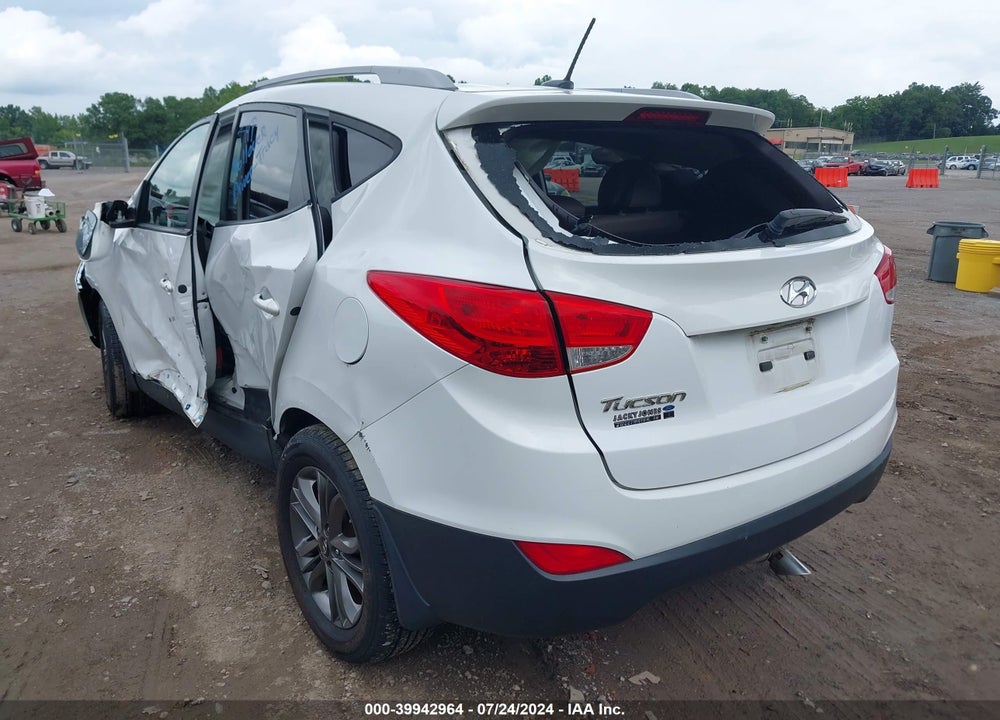 2014 HYUNDAI TUCSON SE VIN: KM8JU3AG4EU915855