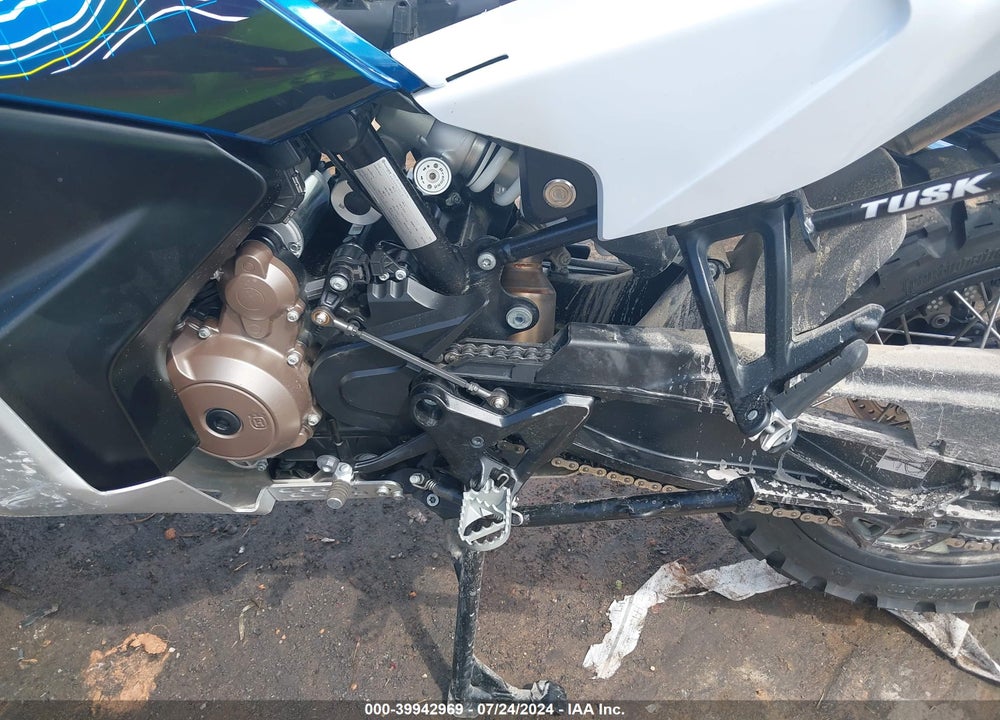 2023 HUSQVARNA NORDEN 901 VIN: VBKUN6407PM866487