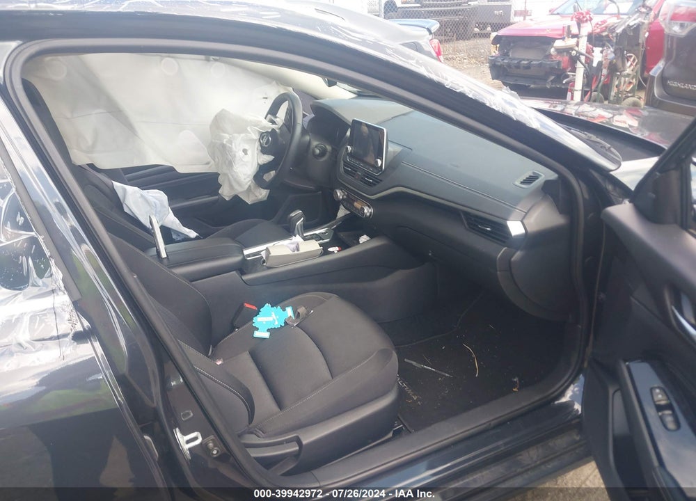 2020 NISSAN ALTIMA SV FWD VIN: 1N4BL4DV3LC130683