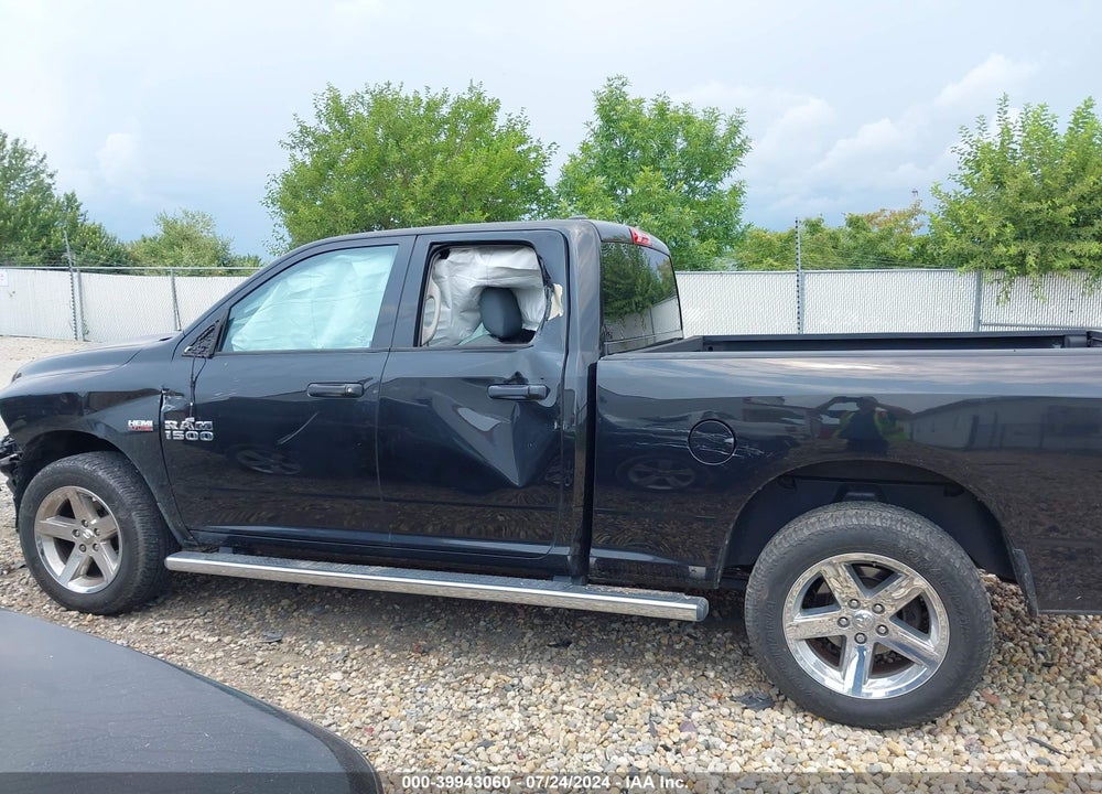 2017 RAM 1500 EXPRESS QUAD CAB 4X4 6'4 BOX VIN: 1C6RR7FT8HS829087